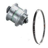 Roue avant 26 pouces avec moyeu dynamo Shimano DH-3D30 (gris) et jante Sun Rhyno Lite (noire)