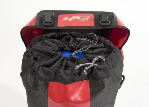 Sacoche de vlo Ortlieb Bike Packer Classic de couleur rouge.