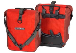 chili Sacoche de vélo Ortlieb front Roller Plus de couleur rouge chili.