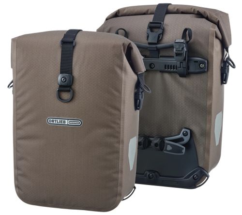 Paire de sacoches avants Ortlieb Gravel Pack, couleur Dark sand.