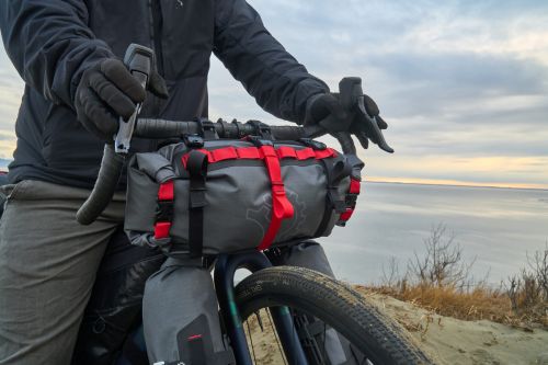 Sac tanche Revelate Designs Saltyroll.