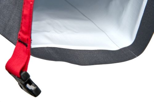 Sac tanche Revelate Designs Saltyroll.