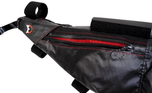 Sacoche de bikepacking Revelate Design Ranger Frame Bag.
