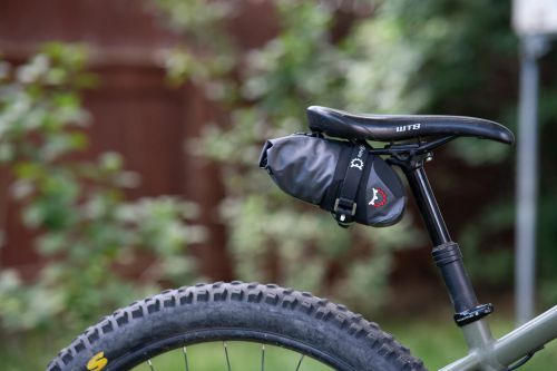 Sacoche de selle Revelate Designs Stoat.