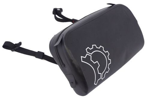 Poche Revelate Design Yakataga Dry Pocket.