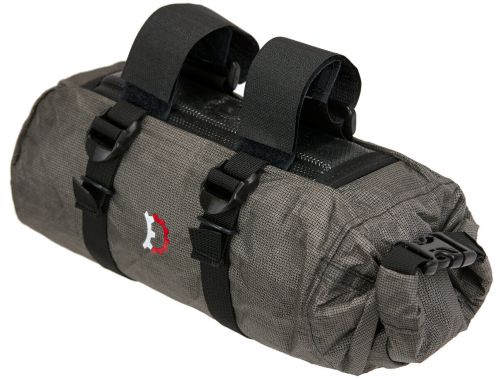 Sacoche de cadre Revelate Designs Ultra Joey Downtube Bag.