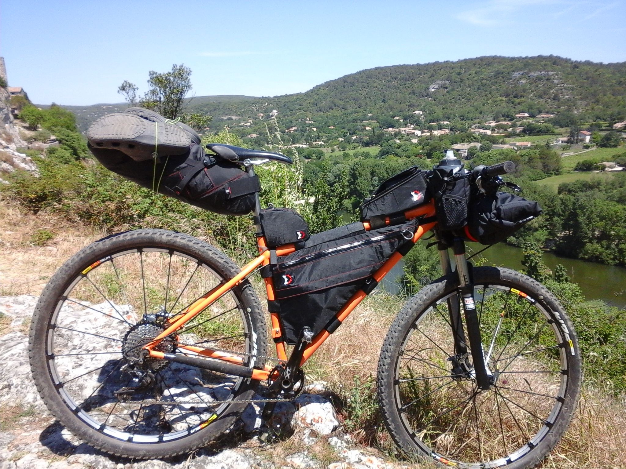 Liste du matériel VTT à emporter dans le sac à dos